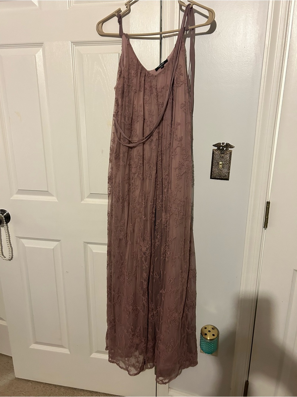 Sleeveless Mauve Lace Maxi Dress - boutique brand wishlist